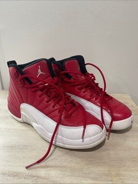 Air Jordan 12 Retro size 6.5 Youth KRed and White Retro High-Top Sneakers